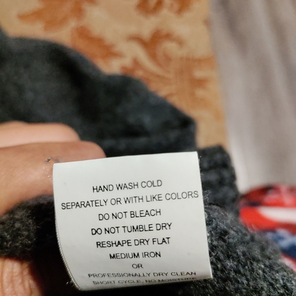 Men's DANIELE BLASI Sweater Size M - Picture 11 of 11